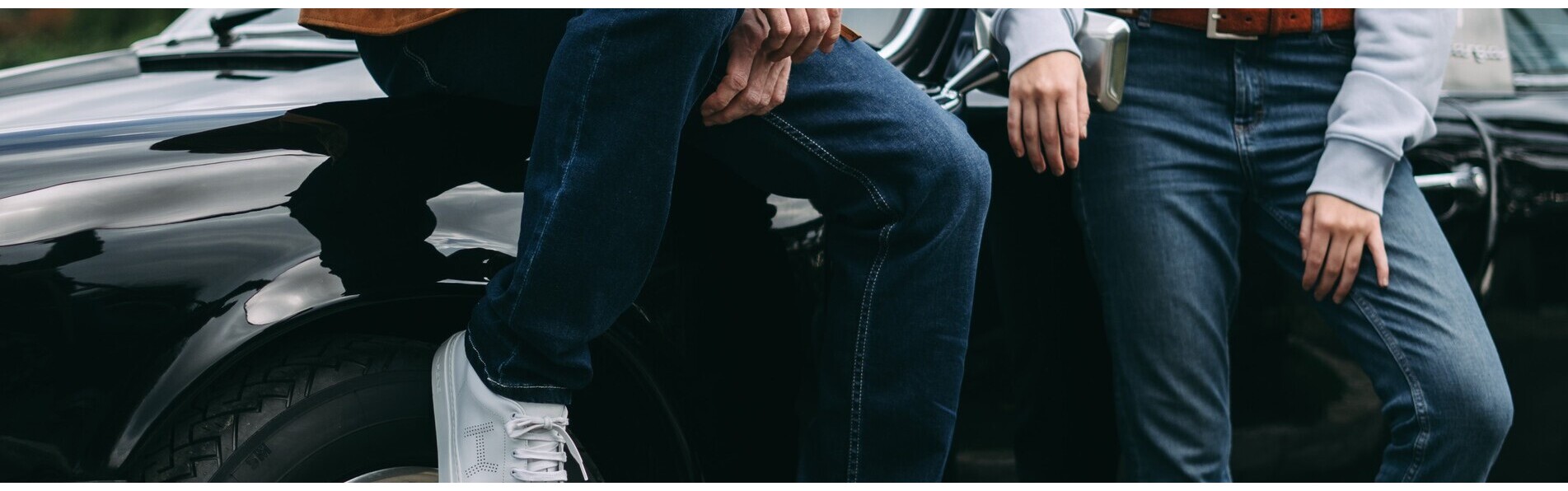 https://teamwear.kronopolo.com/image/cache/catalog/Jeans%20Selvedge/what%20are%20selvedge%20jeans-1903x596.jpg